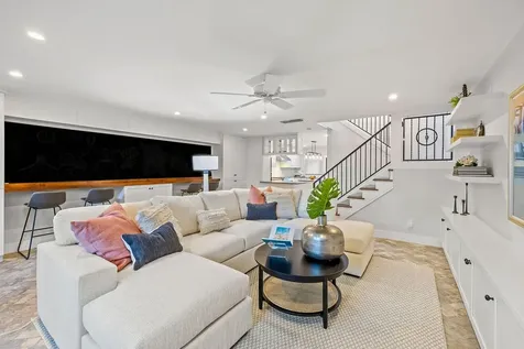 2718 Cardinal Drive Vero Beach FL 32963
