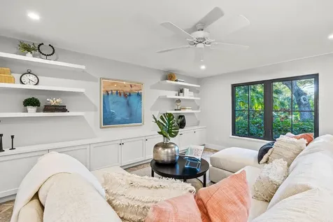 2718 Cardinal Drive Vero Beach FL 32963