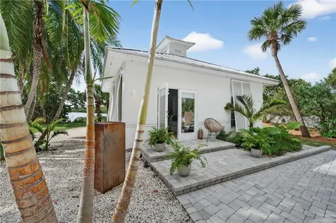 901 Jack Island Access Road Hutchinson Island FL 34949