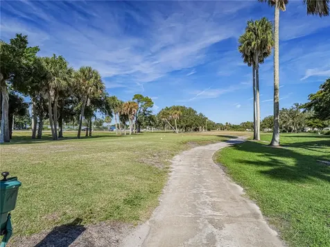 16 Vista Palm Lane Vero Beach FL 32962