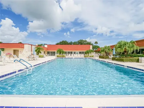 16 Vista Palm Lane Vero Beach FL 32962