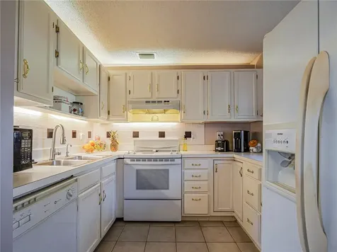 16 Vista Palm Lane Vero Beach FL 32962