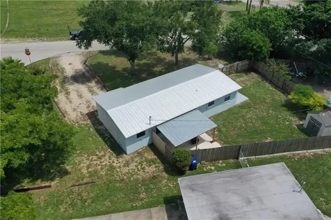 110 6th Court SW Vero Beach FL 32962
