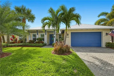 3929 Shoreside Drive Hutchinson Island FL 34949