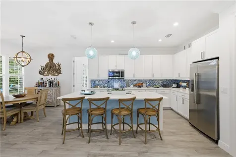 3929 Shoreside Drive Hutchinson Island FL 34949