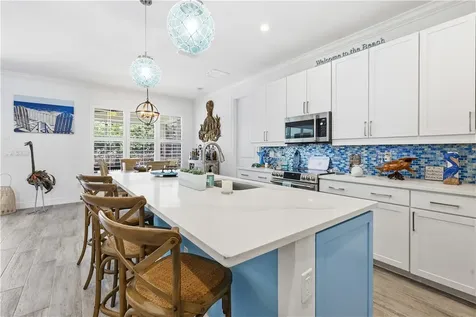 3929 Shoreside Drive Hutchinson Island FL 34949