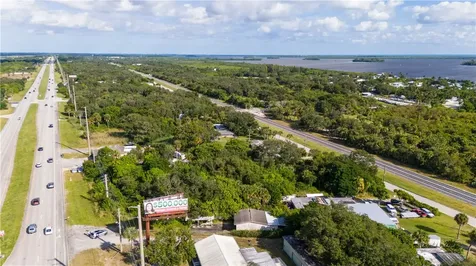 4022 N Us Highway 1 Fort Pierce FL 34946