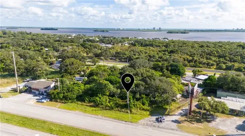 4022 N Us Highway 1 Fort Pierce FL 34946