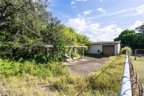 4022 N Us Highway 1 Fort Pierce FL 34946