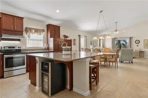 8152 Westfield Circle Vero Beach FL 32966