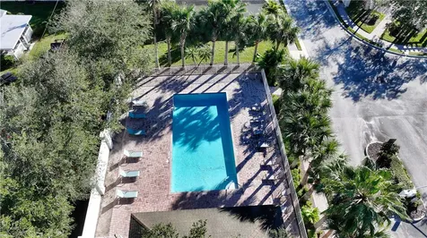 2201 Timberlake Circle Vero Beach FL 32966