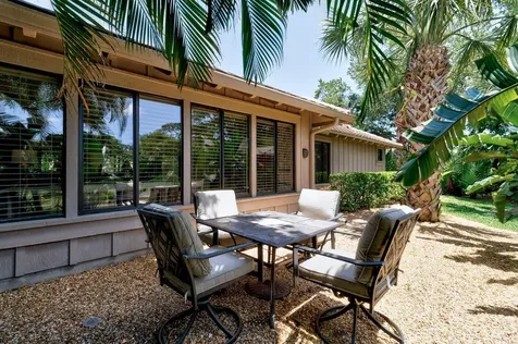 118 Prestwick Circle Vero Beach FL 32967