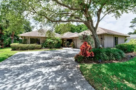 118 Prestwick Circle Vero Beach FL 32967