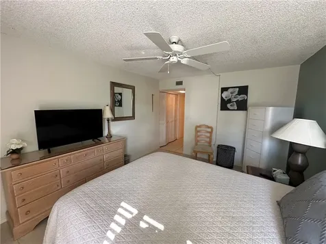 835 18th Street Vero Beach FL 32960