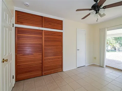 1620 5th Avenue Vero Beach FL 32960