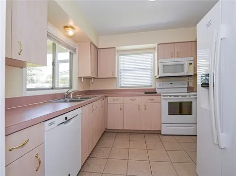 1620 5th Avenue Vero Beach FL 32960