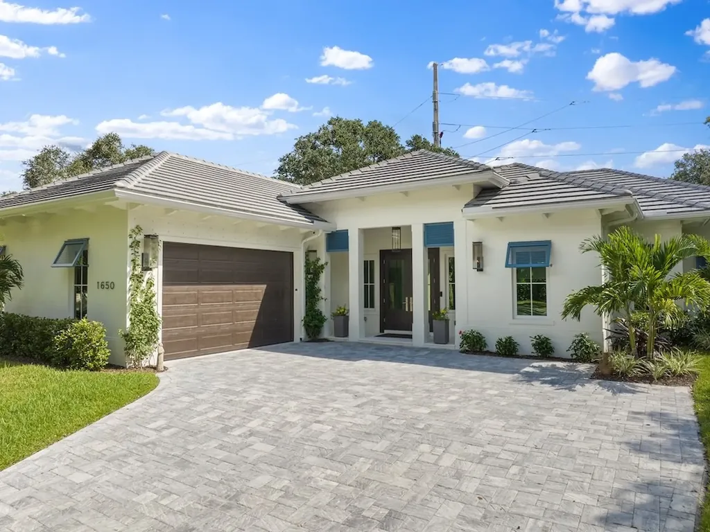 1650 Riomar Cove Lane Vero Beach FL 32963