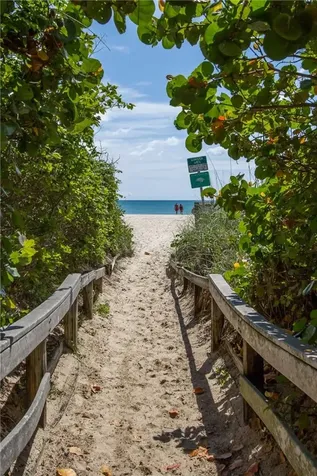 1650 Riomar Cove Lane Vero Beach FL 32963