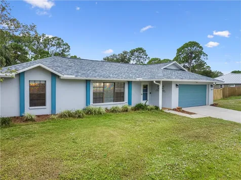 456 Narragansett Street NE Palm Bay FL 32907