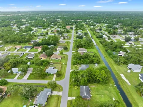1461 Tidewell Street SE Palm Bay FL 32909