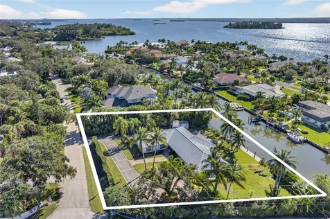 1631 W Camino Del Rio Vero Beach FL 32963
