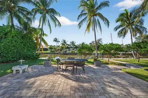 1631 W Camino Del Rio Vero Beach FL 32963