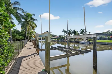 1631 W Camino Del Rio Vero Beach FL 32963