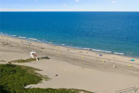 1700 Ocean Drive Vero Beach FL 32963