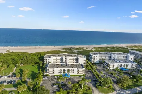1700 Ocean Drive Vero Beach FL 32963