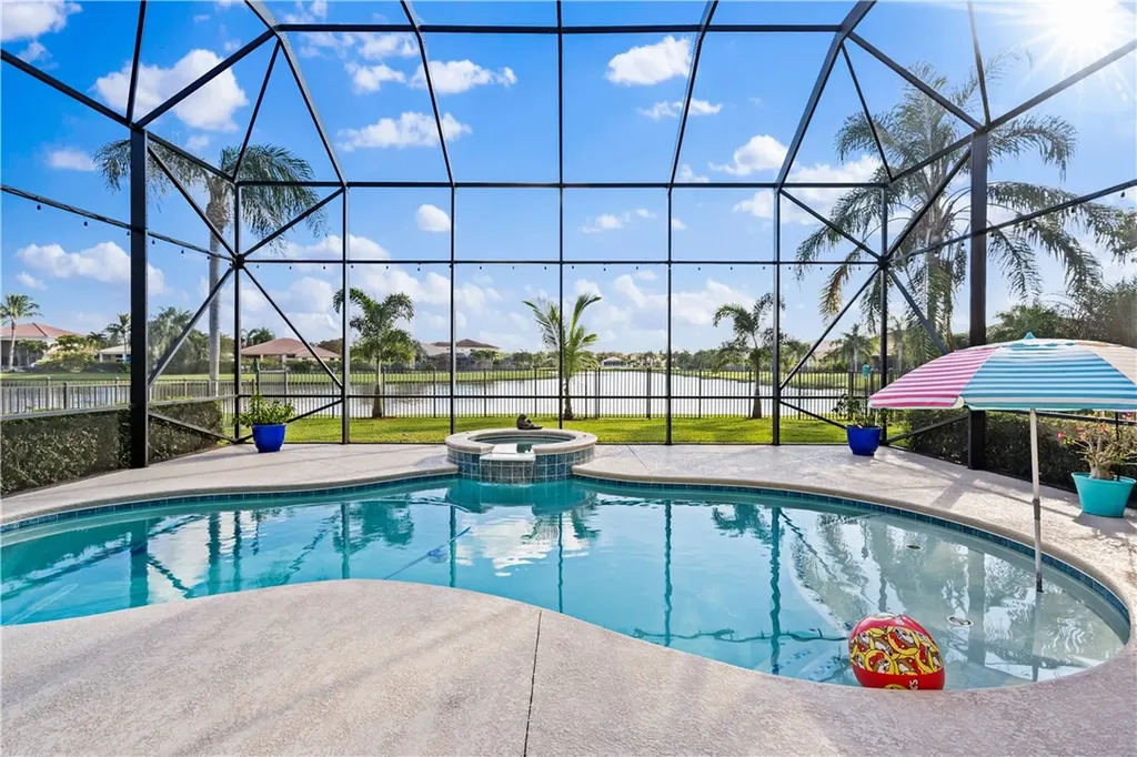 1920 Grey Falcon Circle SW Vero Beach FL 32962