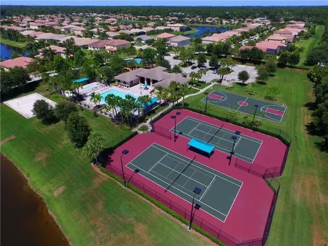 1920 Grey Falcon Circle SW Vero Beach FL 32962