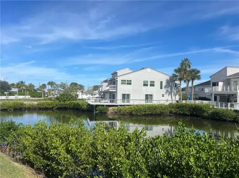 2486 Harbour Cove Drive Hutchinson Island FL 34949