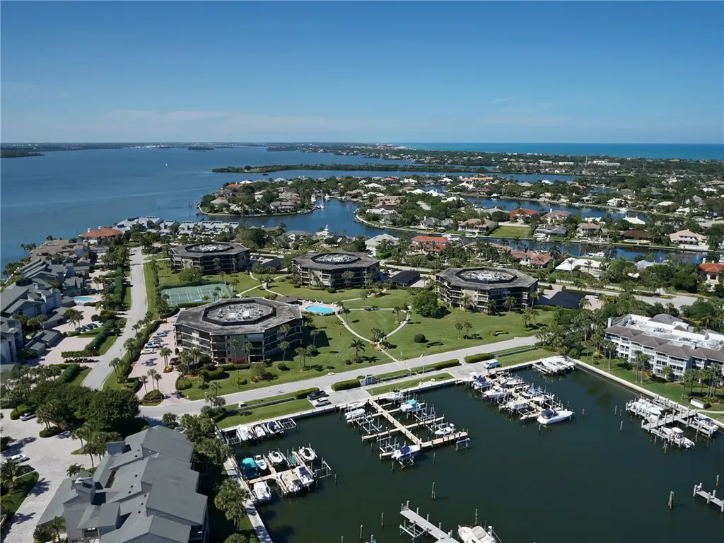 1850 Bay Road Vero Beach FL 32963