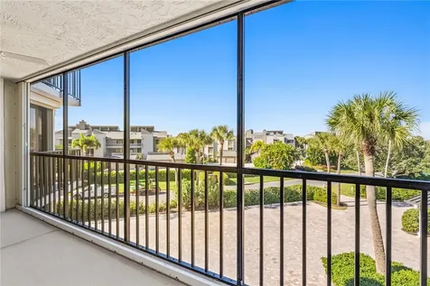 1850 Bay Road Vero Beach FL 32963