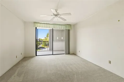 1850 Bay Road Vero Beach FL 32963