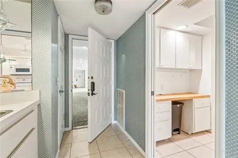 1850 Bay Road Vero Beach FL 32963
