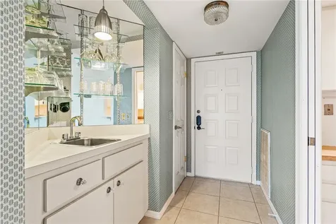 1850 Bay Road Vero Beach FL 32963