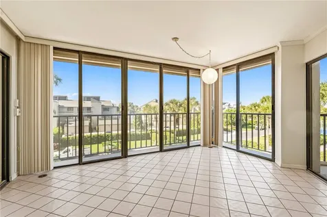1850 Bay Road Vero Beach FL 32963
