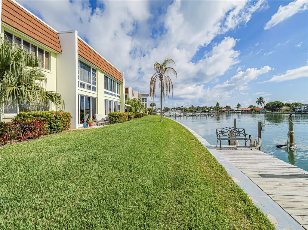 1315 Bayshore Drive Fort Pierce FL 34949