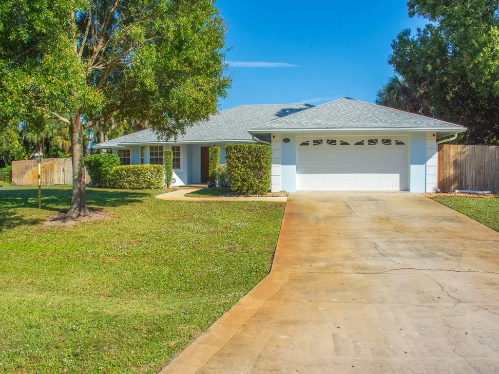 6130 60th Court Vero Beach FL 32967