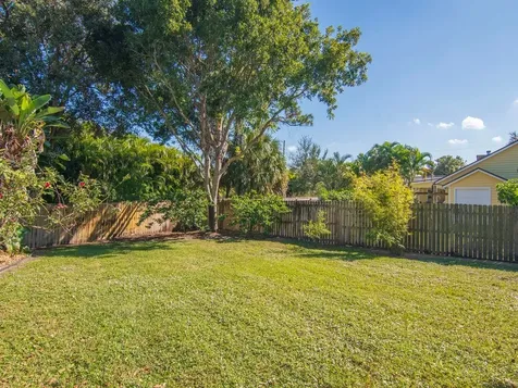 6130 60th Court Vero Beach FL 32967