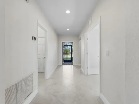 1772 Willows Square Vero Beach FL 32966