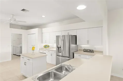 413 W Tangerine Square SW Vero Beach FL 32968