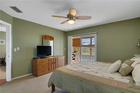68 Royal Oak Court Vero Beach FL 32962