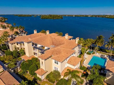 5360 E Harbor Village Drive Vero Beach FL 32967