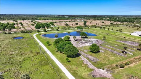 6045 21st Street SW Vero Beach FL 32968