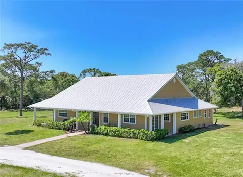6045 21st Street SW Vero Beach FL 32968