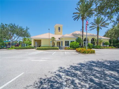 5225 Eleuthra Circle Vero Beach FL 32967