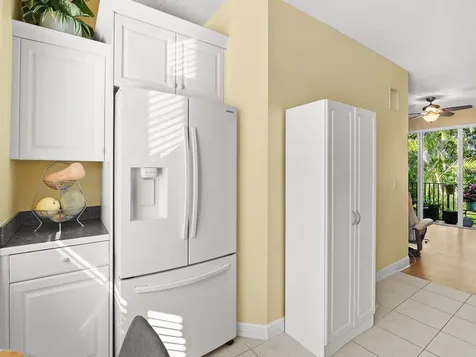 1680 42nd Square Vero Beach FL 32960