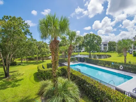 1680 42nd Square Vero Beach FL 32960